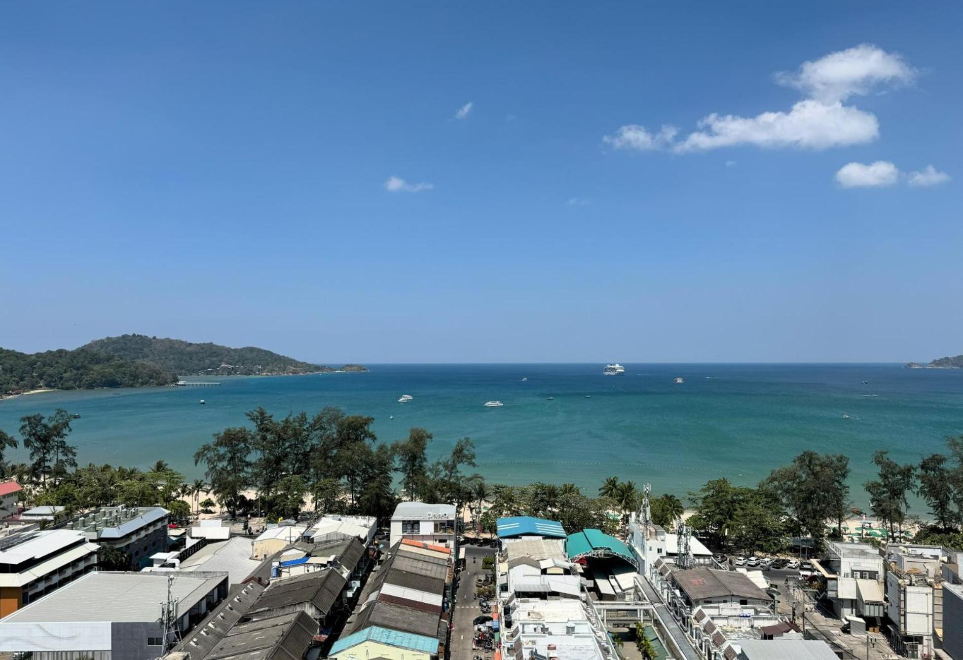 Sea View With Jacuzzi At Tower 公寓